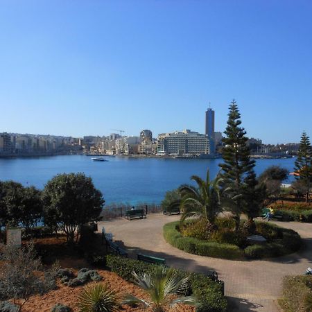 Marvellous Seafront Apartment สลีมา ภายนอก รูปภาพ