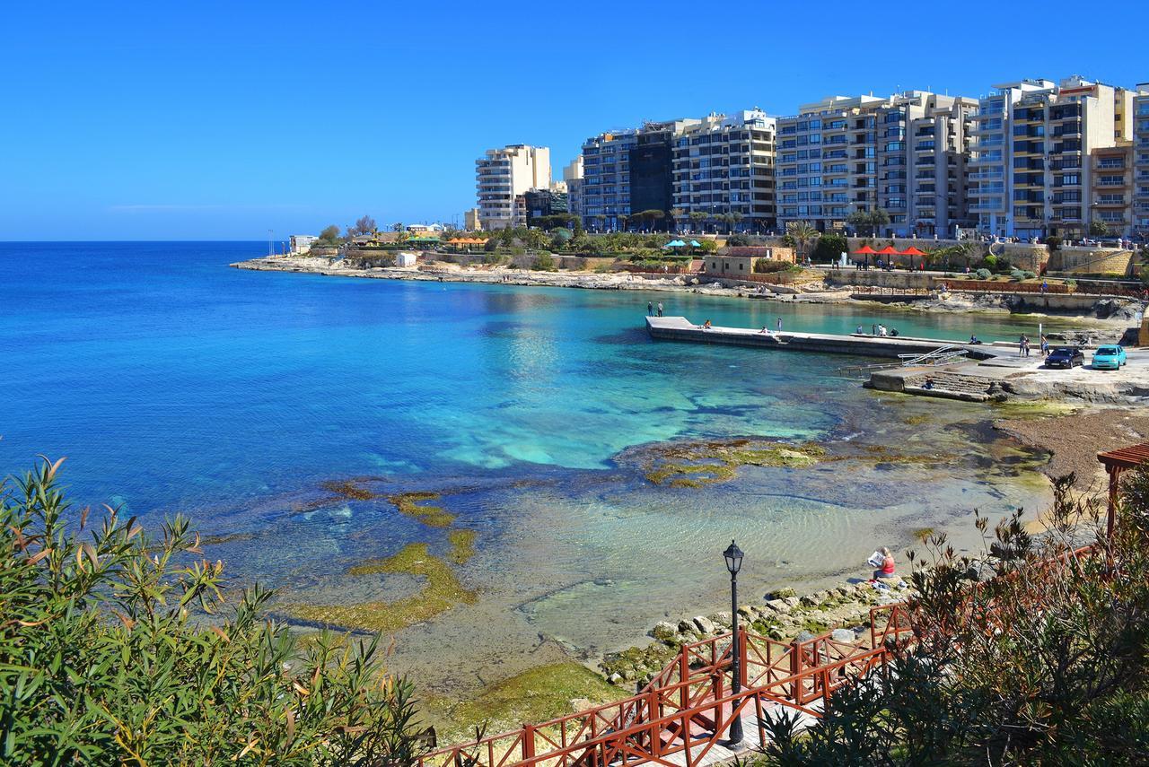 Marvellous Seafront Apartment สลีมา ภายนอก รูปภาพ